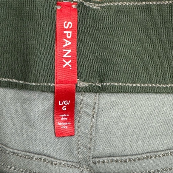 Spanx Stretch Twill Short Stone Wash Camo Pull On Size Large - Picture 4 of 10